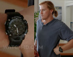 Conor Merrigan wears a Casio G-Shock GA-2000S-1A watch in the Peacock series Apples Never Fall (2024).