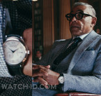 Giancarlo Esposito wears a F.P.Journe Chronomètre Souverain watch in the series The Gentlemen.