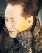 Jackie Chan wears a SMAEL SL1545 Black Military watch in Hidden Strike