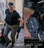 Chris Pratt wears a black pvd Resco BlackFrog Gen2 diver watch on a Nato strap in The Terminal List.