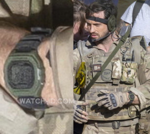 Aaron Taylor-Johnson wears a Casio W218H-3AV watch in Fuze.