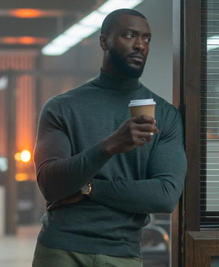 Aldis Hodge wears an Urban Jürgensen Reference 2 watch in Cross.
