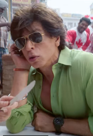 It looks like Shah Rukh Khan wears a Casio G-Shock GAB2100-3A watch in the movie Dunki.