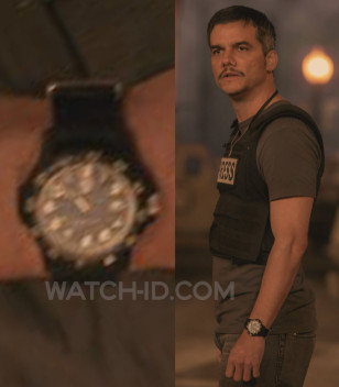 It looks like Wagner Moura is wearing a Luminox Leatherback SEA Turtle watch with NATO strap in Civil War.