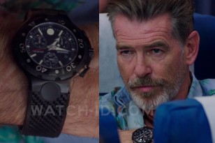 Pierce Brosnan wears a Movado 800 Chronograph 2600073 watch in the 2015 movie No Escape.