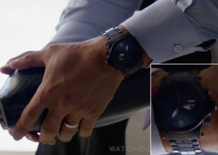 Dwayne Johnson wears a MTM Special Ops watch in the action movie Skyscraper (2018).
