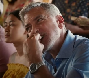 George Clooney wears a Omega Seamaster Aqua Terra watch in Ticket To Paradise.