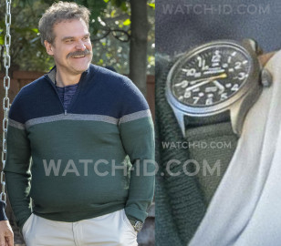 David Harbour wears a Timex Expedition Scout T49961 watch in DTF St. Louis.